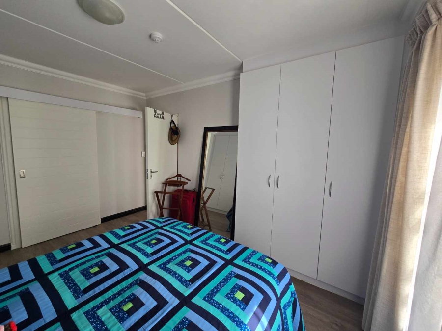 2 Bedroom Property for Sale in Buhrein Western Cape